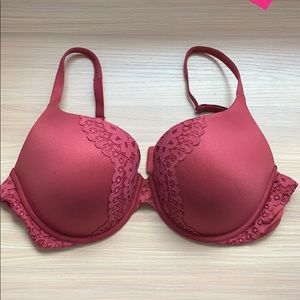 ❤️Victoria’s Secret Maroon perfect shape bra❤️